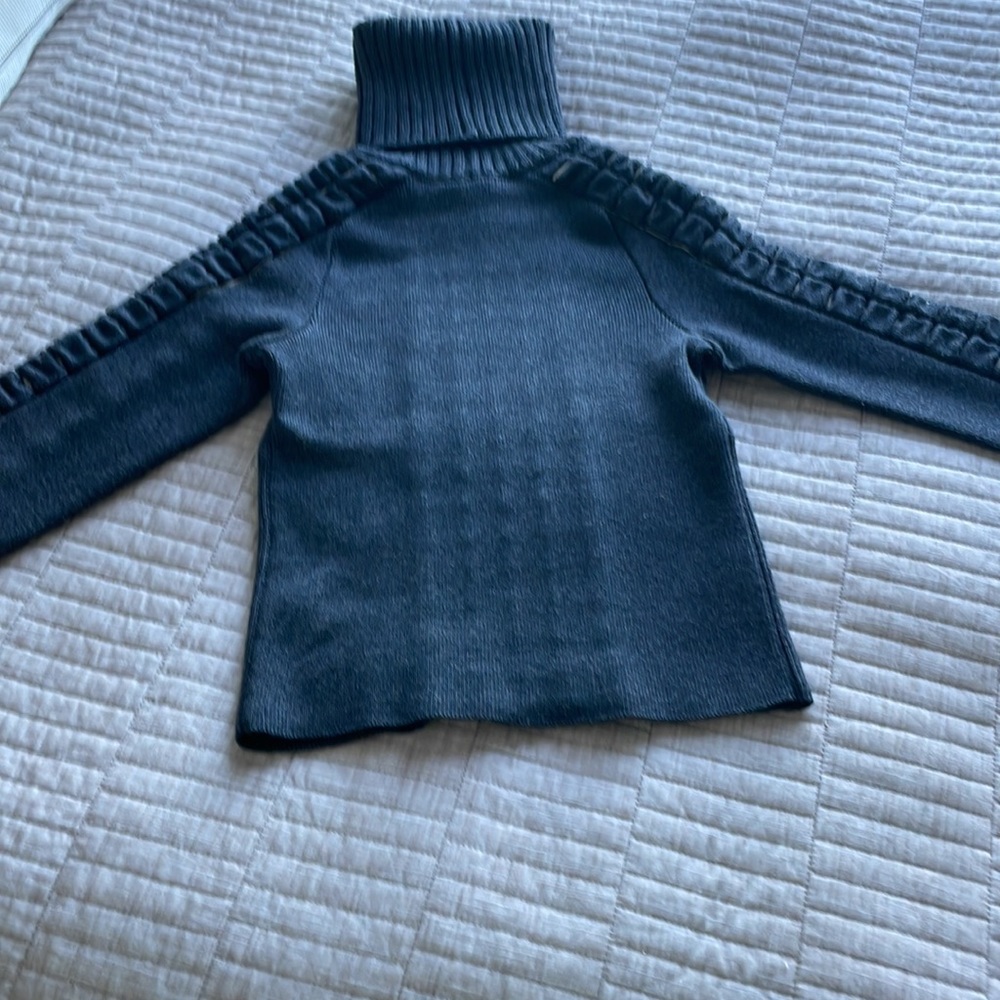 Chanel vintage authentic wool sweater - Picture 9 of 14